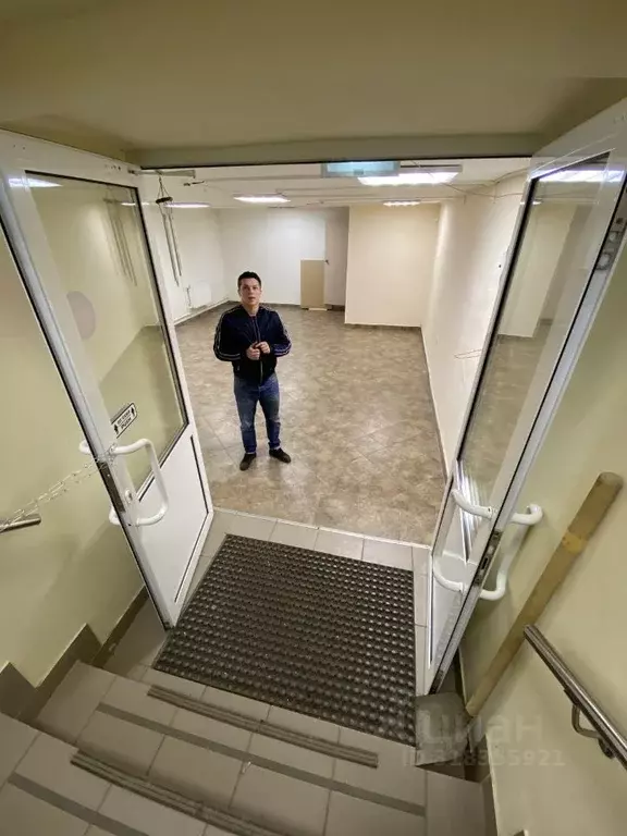 Торговая площадь в Татарстан, Казань ул. Олега Кошевого, 6 (43 м) - Фото 1