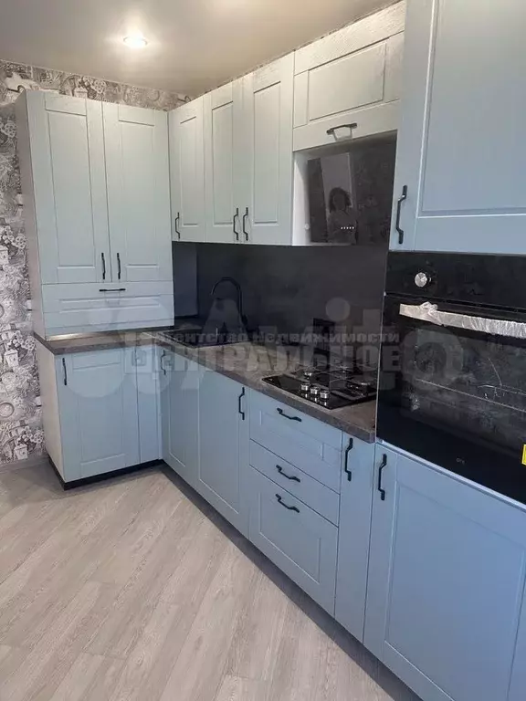 3-к. квартира, 71 м, 1/10 эт. - Фото 0