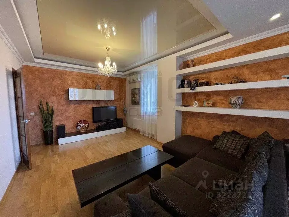 4-к кв. Свердловская область, Екатеринбург ул. 8 Марта, 173 (129.4 м) - Фото 2