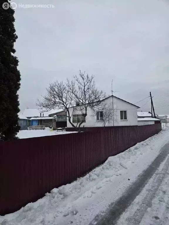 Дом в посёлок городского типа Анна, улица Чкалова (90 м) - Фото 1