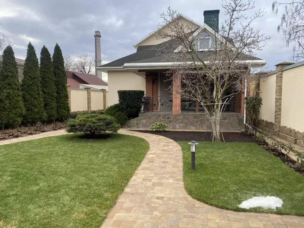 Дом в Крым, Симферополь ул. Фруктовая (300 м) - Фото 1