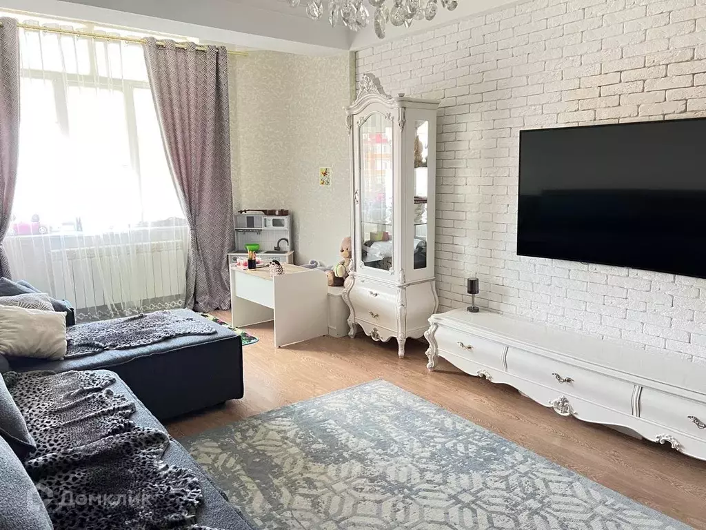 Продаётся 2-к квартира, 86 м - Фото 0