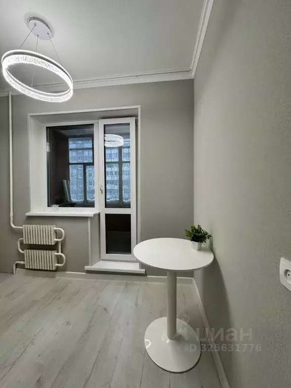 1-к кв. Татарстан, Казань просп. Победы, 22 (30.0 м) - Фото 1