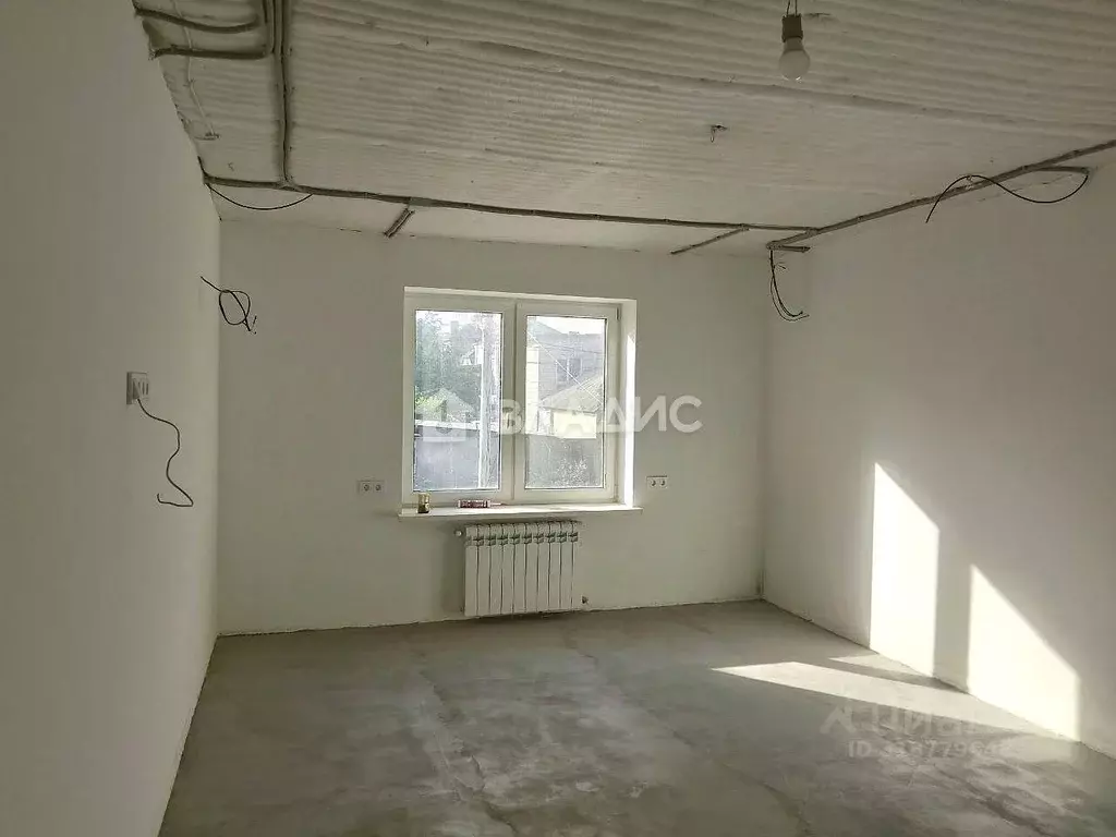 Дом в Волгоградская область, Волгоград Васильковская ул. (205 м) - Фото 0