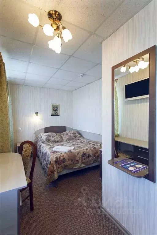 Комната Псковская область, Псков Пароменская ул., 4 - Фото 1