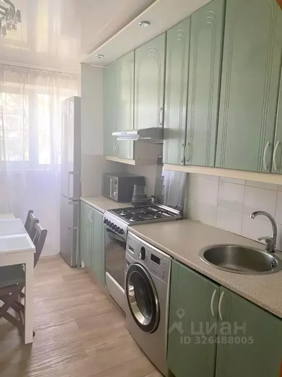 3-к кв. Свердловская область, Екатеринбург ул. Смазчиков, 6 (58.5 м) - Фото 1