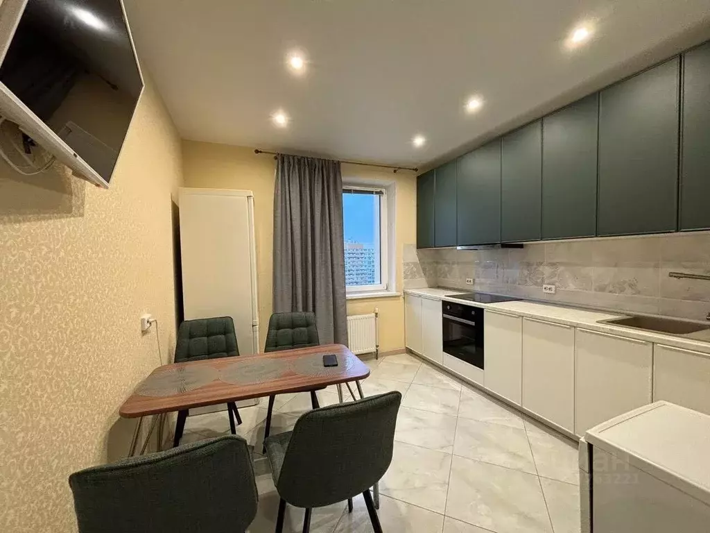 2-к кв. Татарстан, Казань ул. Павлюхина, 110Г (60.0 м) - Фото 1