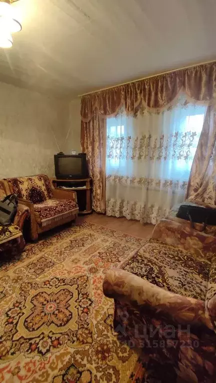 Дом в Курская область, Курский район, Брежневский сельсовет, с. ... - Фото 0
