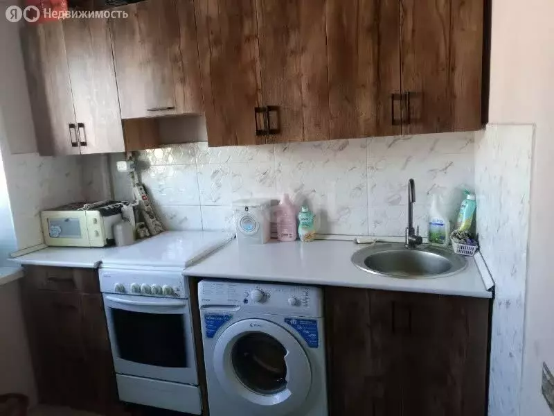 1-комнатная квартира: Курган, улица Некрасова, 41 (32 м) - Фото 2