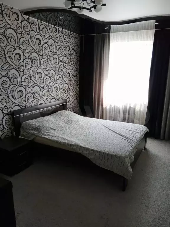 2-к. квартира, 60 м, 4/10 эт. - Фото 1