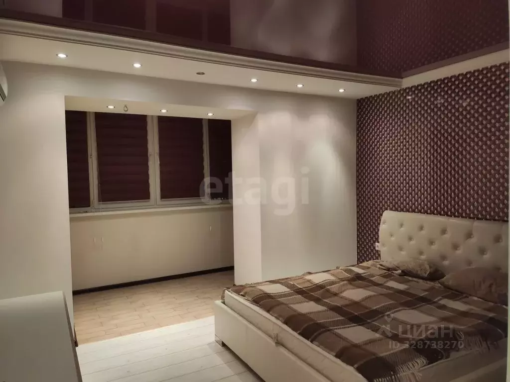 2-к кв. Тюменская область, Тюмень ул. 50 лет Октября, 24к1 (60.6 м) - Фото 1