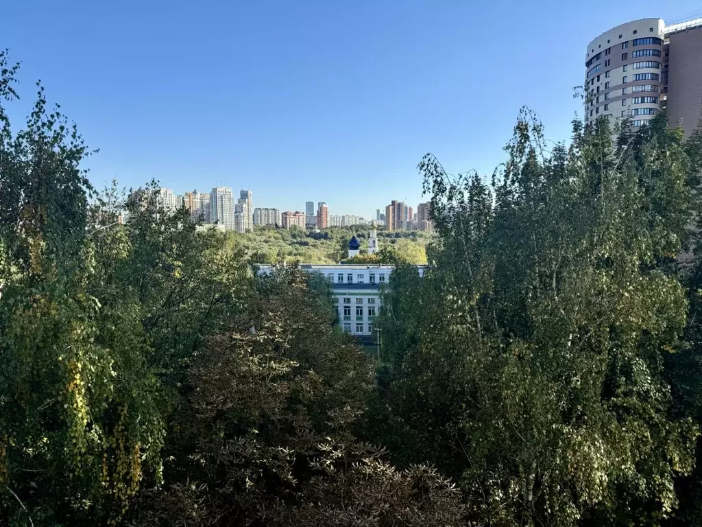 3-к кв. Москва Давыдковская ул., 14к2 (62.5 м) - Фото 0