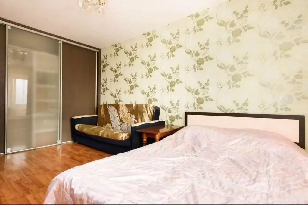 1-к кв. Свердловская область, Екатеринбург ул. Челюскинцев, 29 (31.9 ... - Фото 1