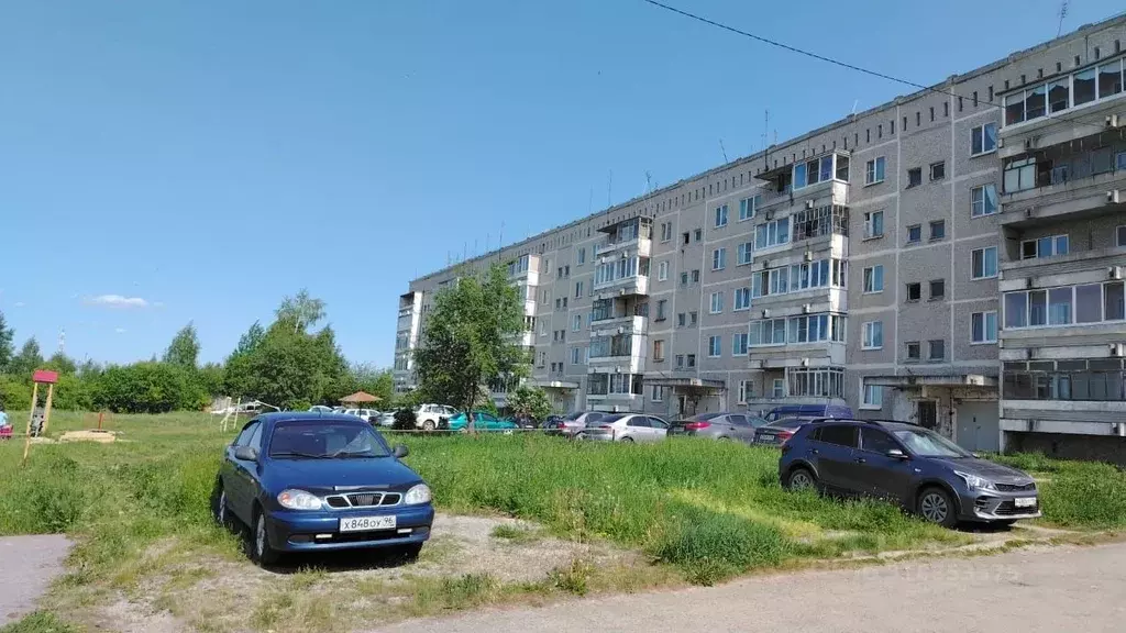 3-к кв. Свердловская область, Березовский муниципальный округ, пос. ... - Фото 0