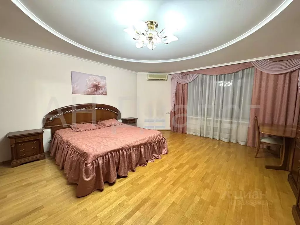 3-к кв. Свердловская область, Екатеринбург ул. Тверитина, 34/9 (150.0 ... - Фото 0