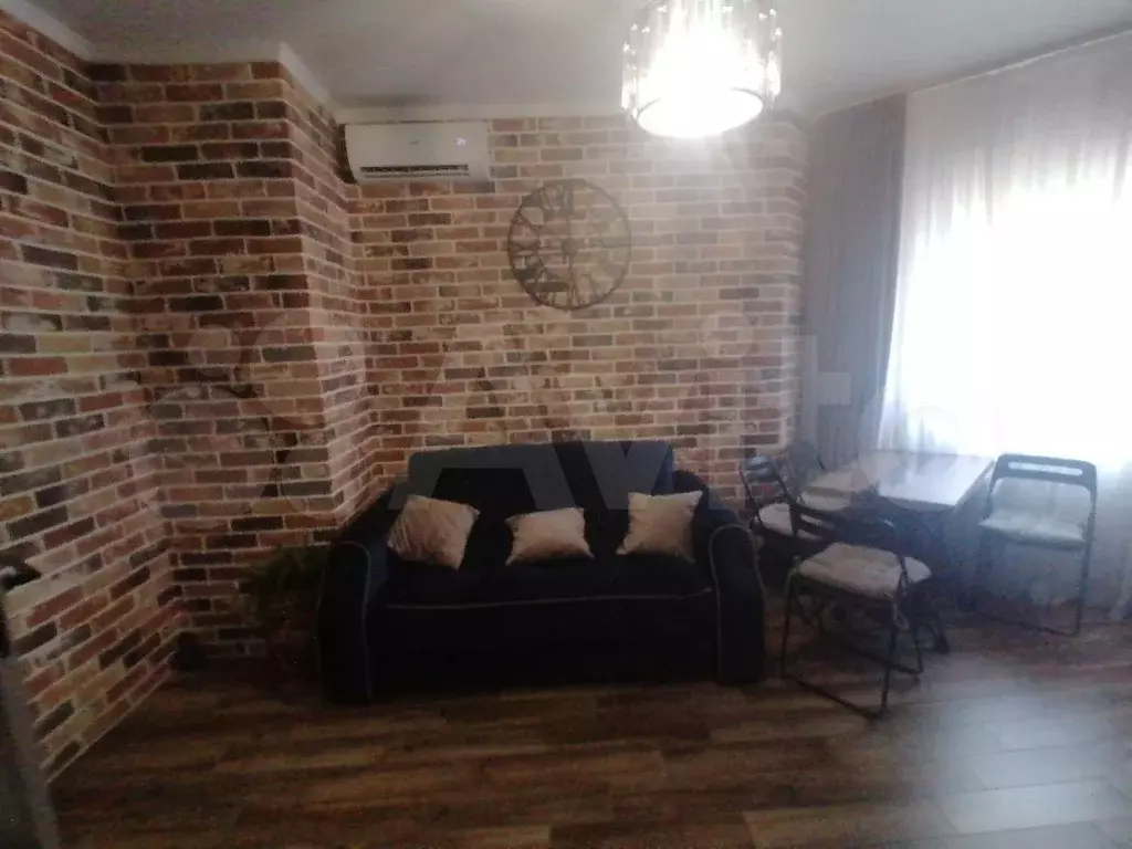 1-к. квартира, 37 м, 2/4 эт. - Фото 0
