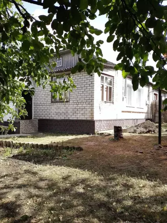 Дом в Белгородская область, Валуйский муниципальный округ, пос. Рощино ... - Фото 1