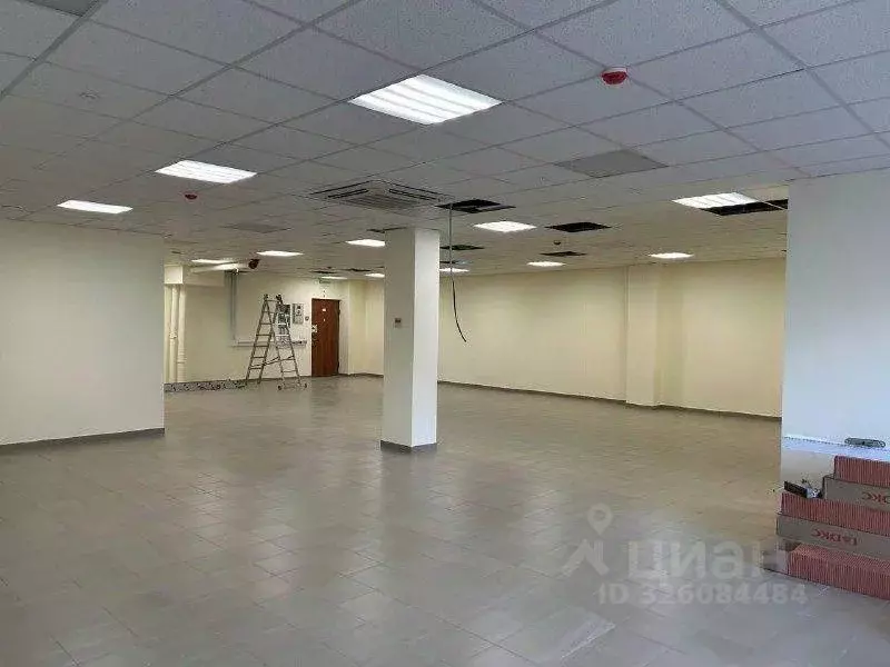 Помещение свободного назначения в Москва ул. Мастеркова, 4 (250 м) - Фото 1