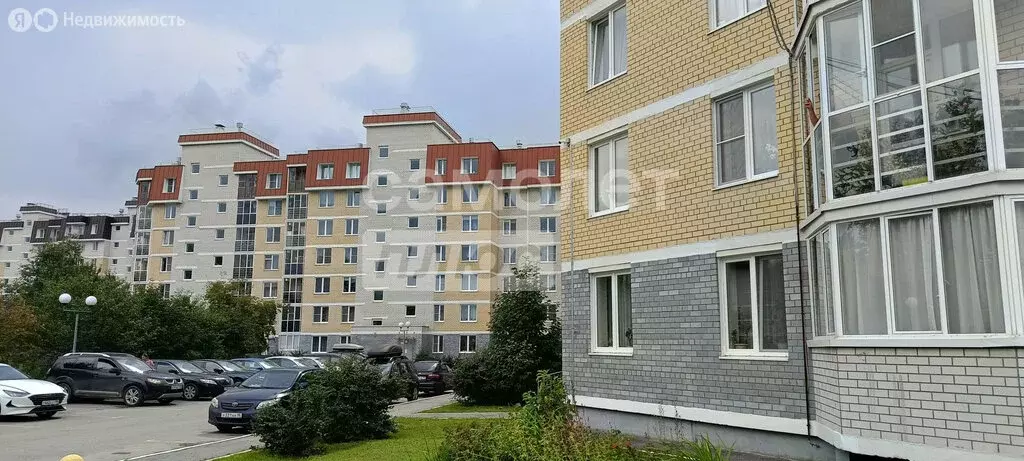 3-комнатная квартира: Среднеуральск, Лесная улица, 10 (58 м) - Фото 0