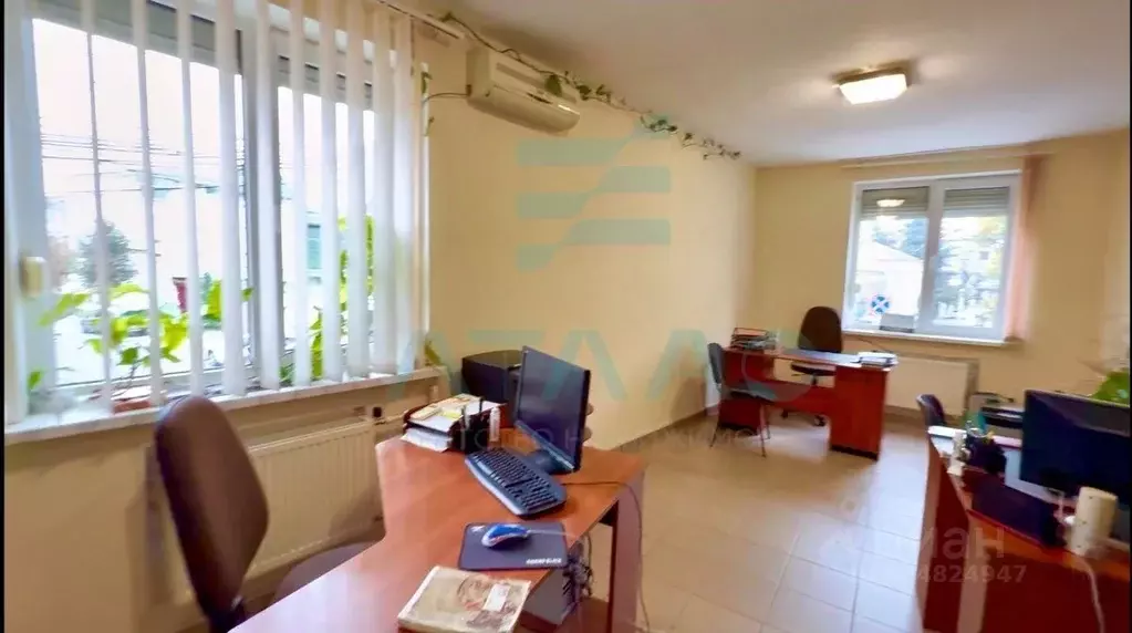 Офис в Крым, Симферополь ул. Некрасова, 23 (250 м) - Фото 1