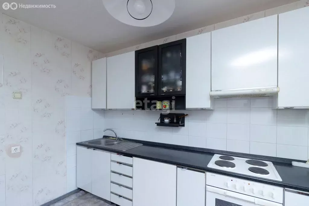 2-комнатная квартира: Тюмень, Полевая улица, 12А (68.3 м) - Фото 1