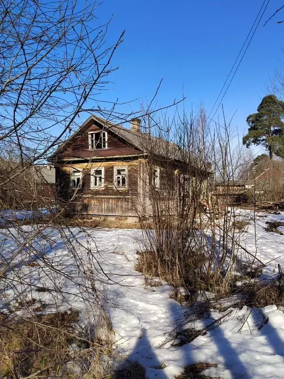 Дом в Ленинградская область, Волховский район, Пашское с/пос, с. Паша, ... - Фото 1