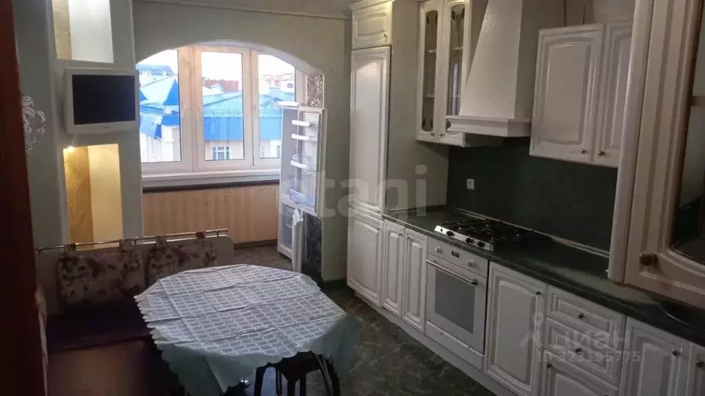 3-к кв. Ямало-Ненецкий АО, Салехард ул. Губкина, 1 (90.6 м) - Фото 1