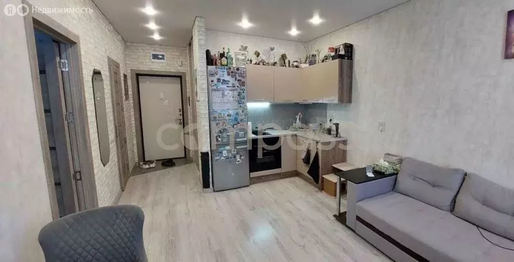 1-комнатная квартира: Тюмень, улица Александра Протозанова, 8к1 (41 м) - Фото 1