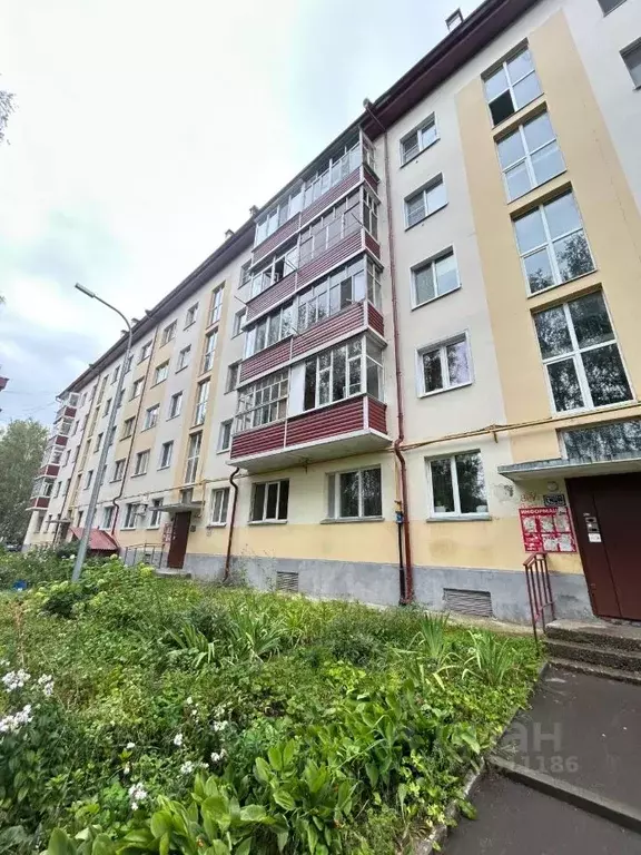 2-к кв. Татарстан, Зеленодольск Столичная ул., 2 (45.4 м) - Фото 0