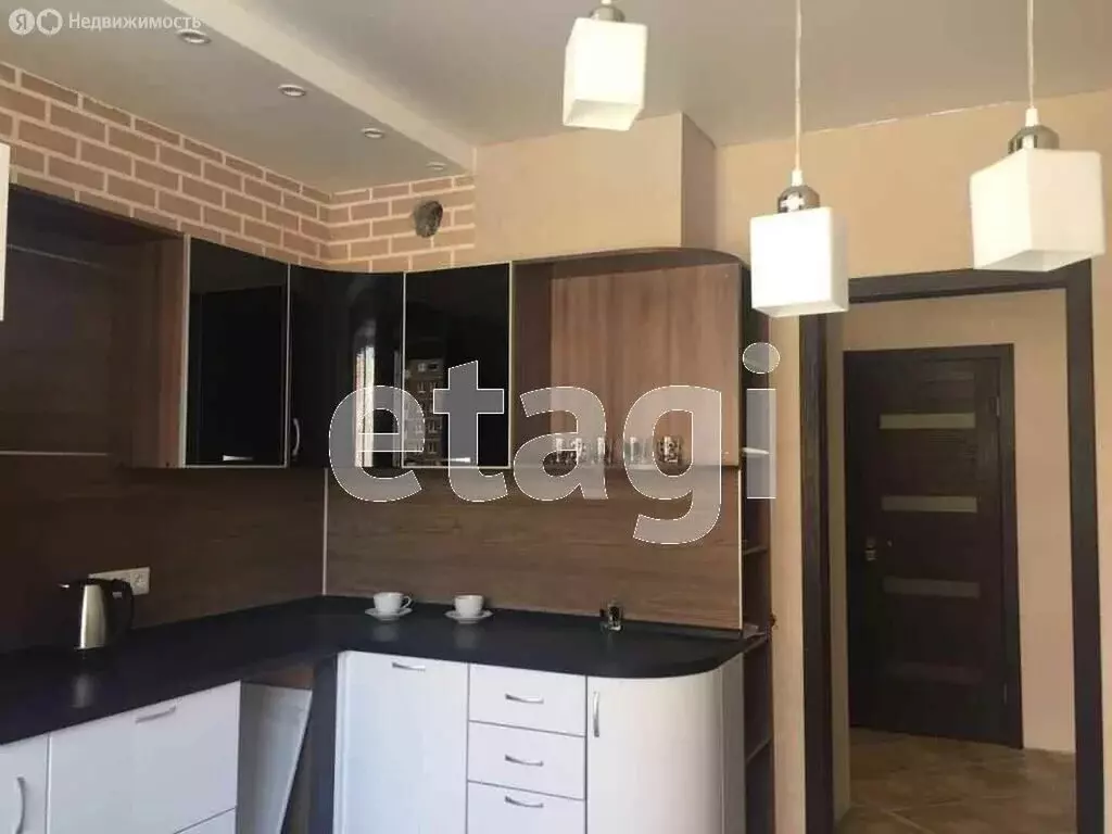 2-комнатная квартира: Тюмень, улица Бориса Житкова, 10 (59.5 м) - Фото 2