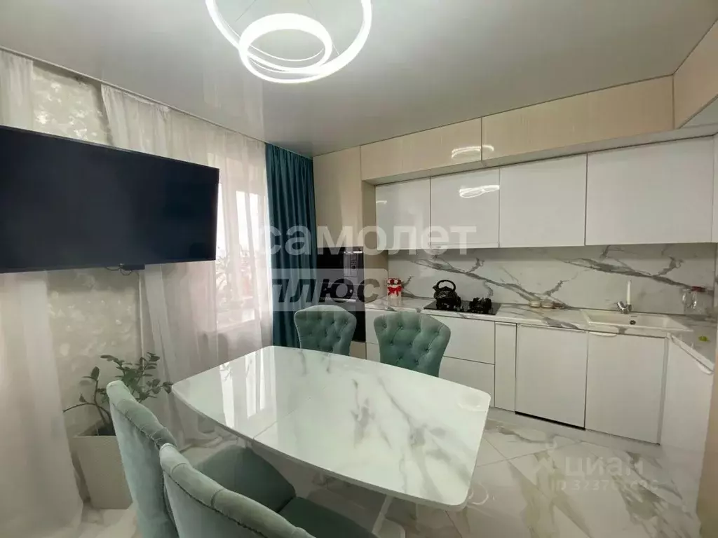 3-к кв. Пензенская область, Кузнецк ул. Радищева, 12 (58.5 м) - Фото 2