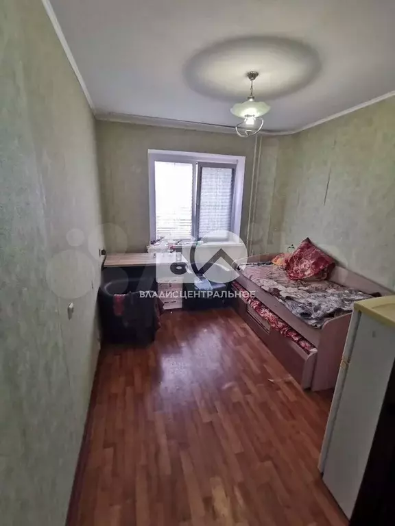 Комната 11 м в 3-к., 4/10 эт. - Фото 0