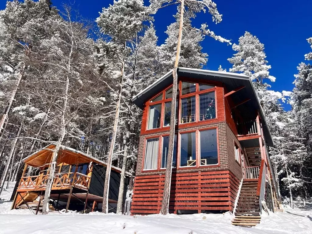 Дом в Карачаево-Черкесия, Зеленчукский район, с. Архыз, Зеленчукское ... - Фото 1