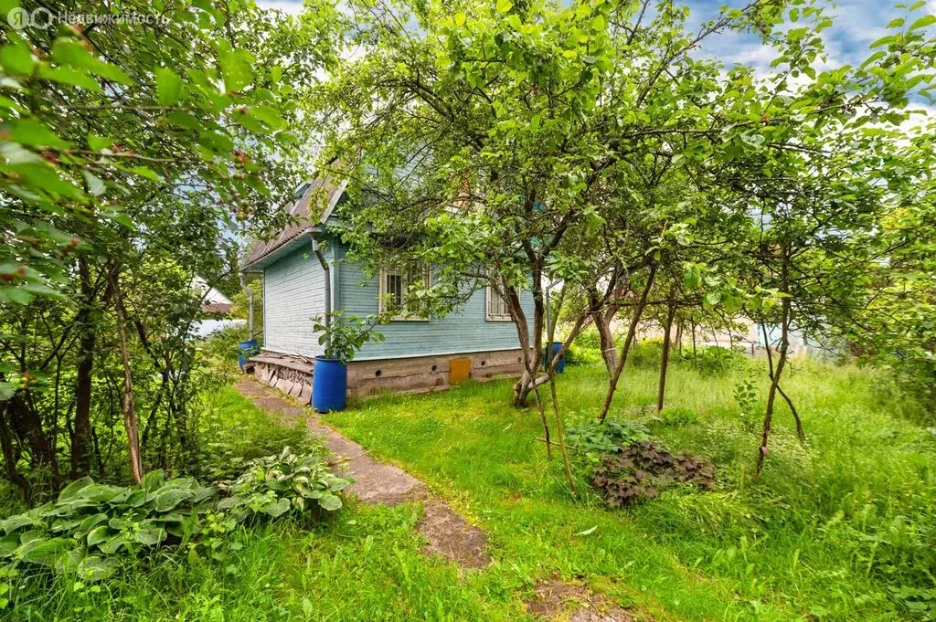 Дом в Рахьинское городское поселение, садоводческий массив Борисова ... - Фото 0