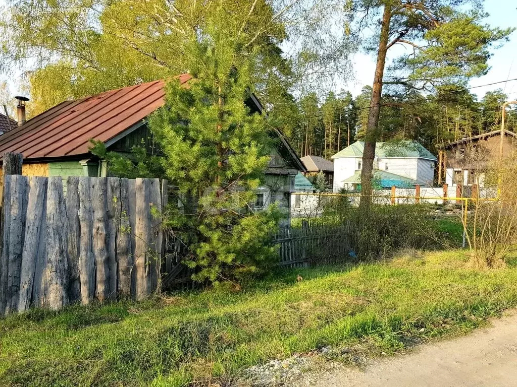 Дом в село Тулиновка, Первомайская улица, 18 (44.6 м) - Фото 1