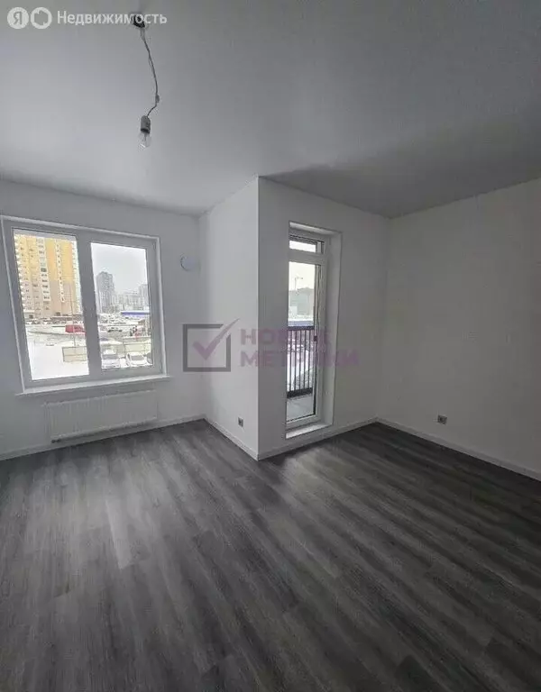 Квартира-студия: Санкт-Петербург, Парашютная улица, 71к2 (27.2 м) - Фото 1