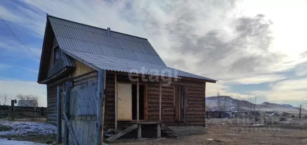 Дом в Бурятия, Иволгинский район, Иволгинское с/пос, пос. Тапхар, ... - Фото 1