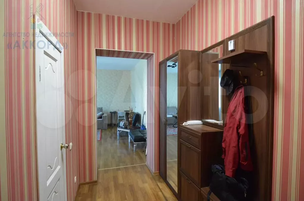 1-к. квартира, 62 м, 1/8 эт. - Фото 0