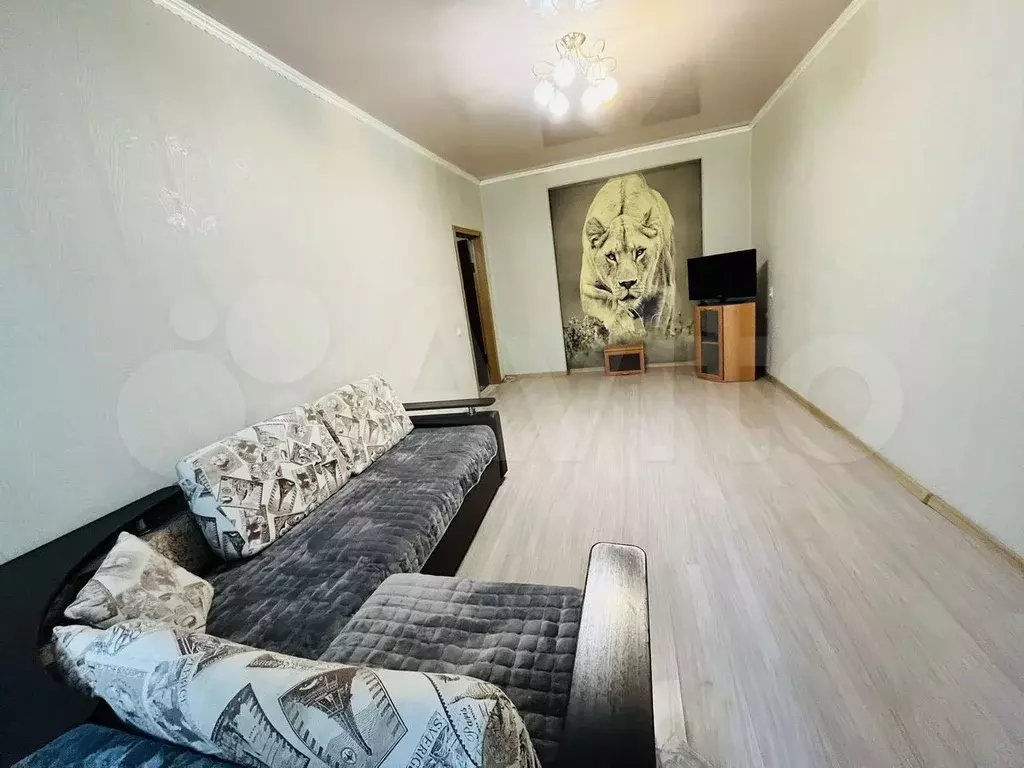 1-к. квартира, 38 м, 1/4 эт. - Фото 1