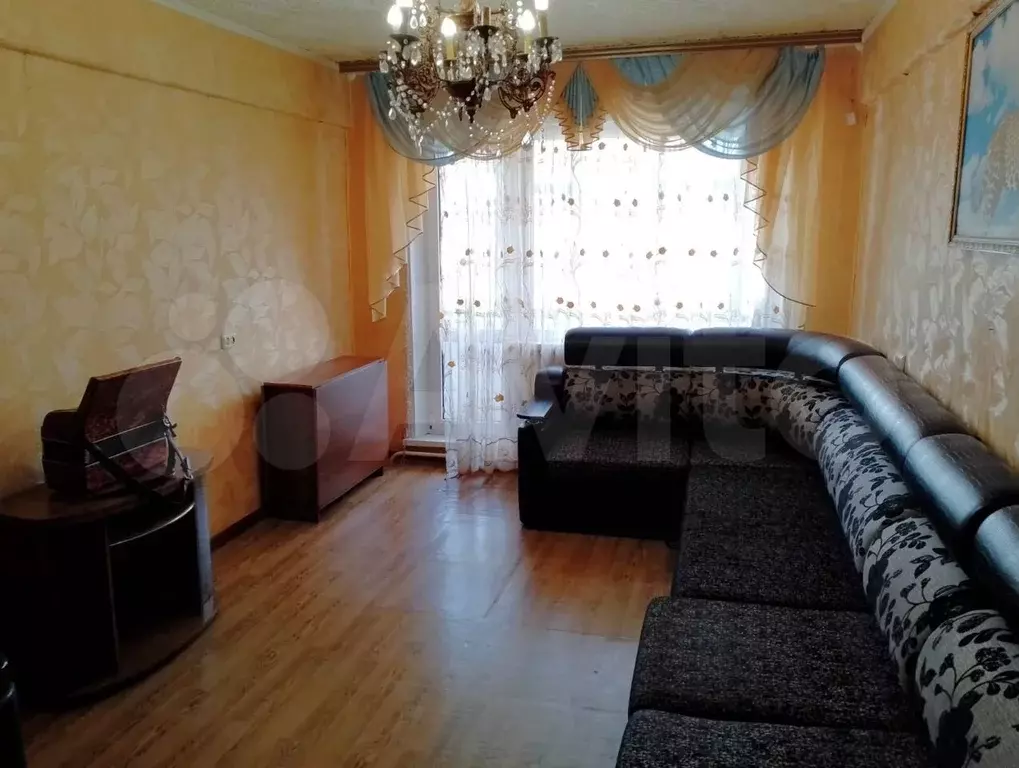 3-к. квартира, 60 м, 5/5 эт. - Фото 1