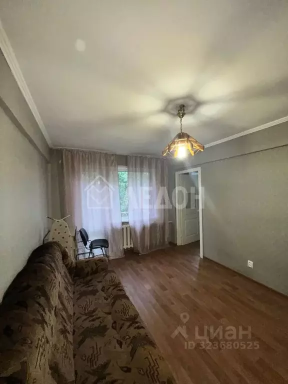 3-к кв. Омская область, Омск Городок Нефтяников мкр, ул. 22 Апреля, 32 ... - Фото 1