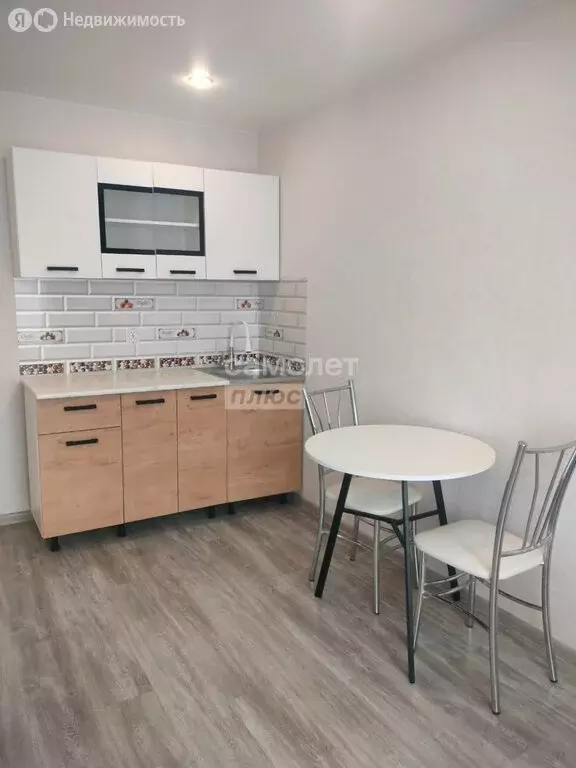 1к в -комнатной квартире (18 м) - Фото 1