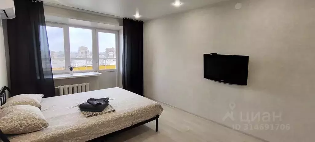 1-к кв. Тюменская область, Тюмень ул. Республики, 92 (34.0 м) - Фото 1