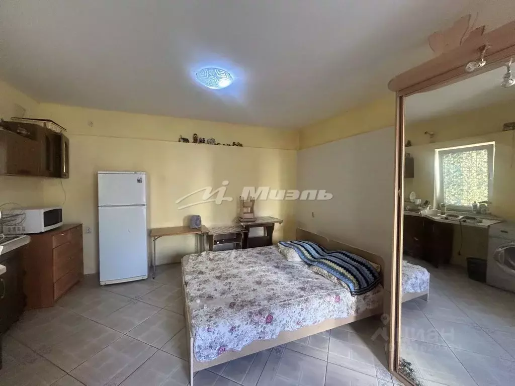 Дом в Крым, Симферополь ул. Чонгарская, 22 (24 м) - Фото 1
