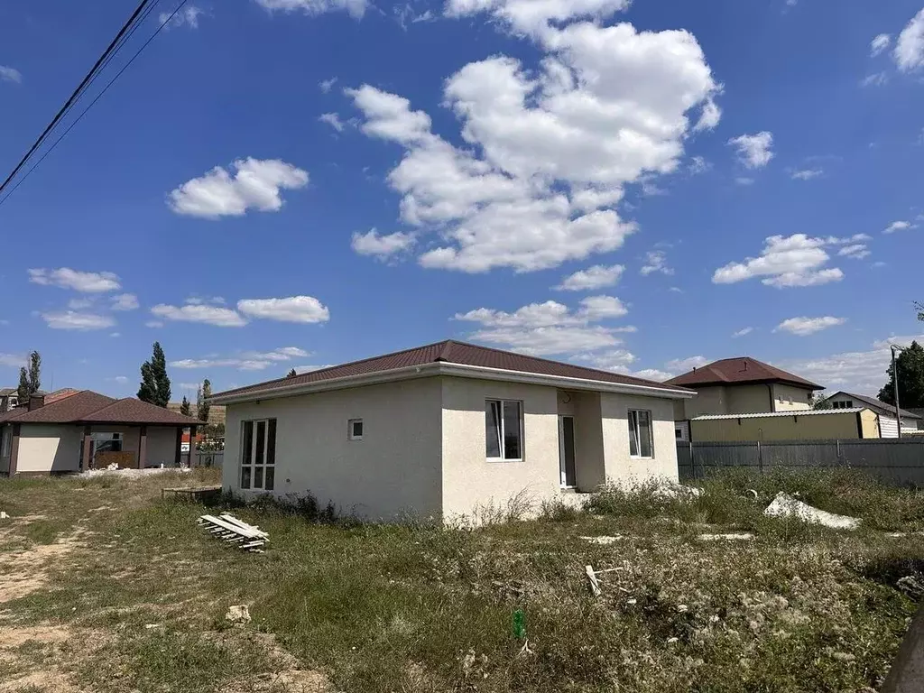 Дом в Севастополь с. Осипенко, ул. Красноярская, 9Б (110 м) - Фото 1
