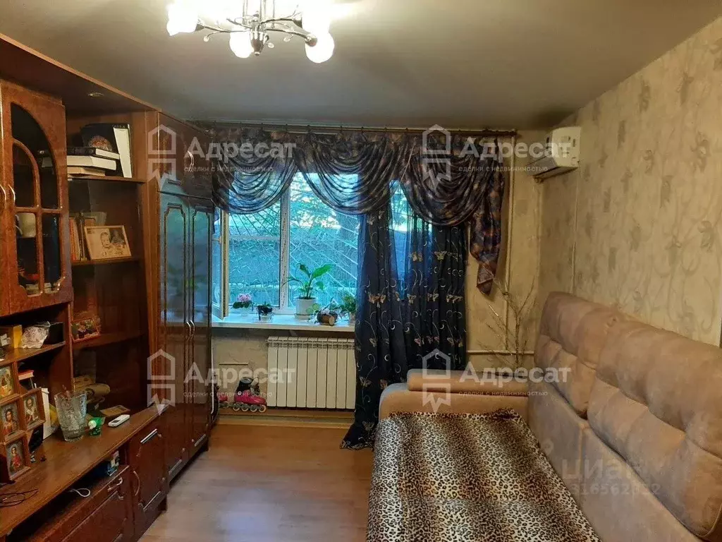 1-к кв. Волгоградская область, Волгоград Козловская ул., 67Б (33.4 м) - Фото 0