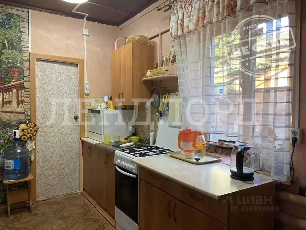 Дом в Ростовская область, Новочеркасск ул. Фрунзе (54 м) - Фото 0