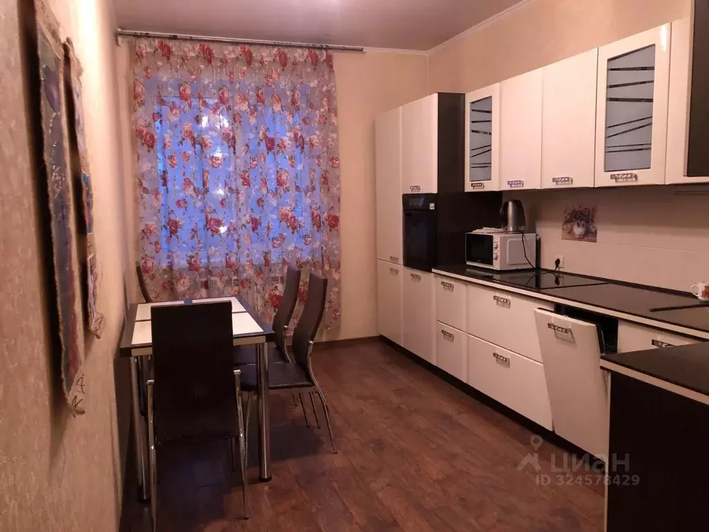 3-к кв. Новосибирская область, Новосибирск ул. Галущака, 4 (86.6 м) - Фото 1