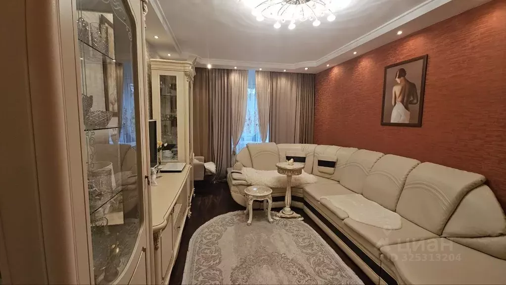 2-к кв. Коми, Ухта Комсомольская пл., 7/10 (46.0 м) - Фото 2