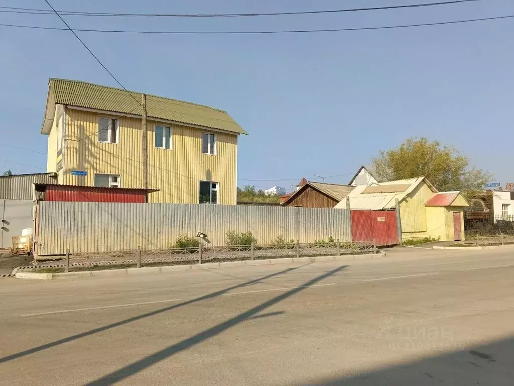 Дом в Саха (Якутия), Якутск Вилюйский пер. (140 м) - Фото 1